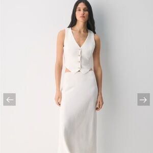 Aritzia white Babaton vest size 6